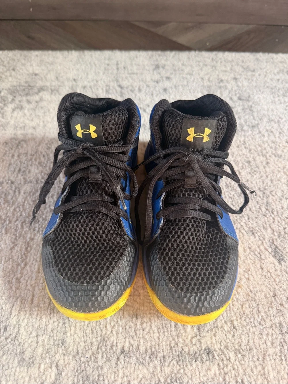 Under Armour Boys Lockdown 3 Basketball Shoes Blue Yellow Size 2Y